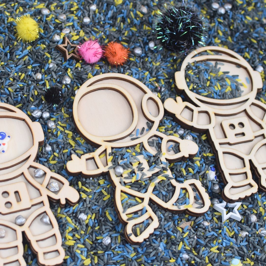 Houten astronauten figuren