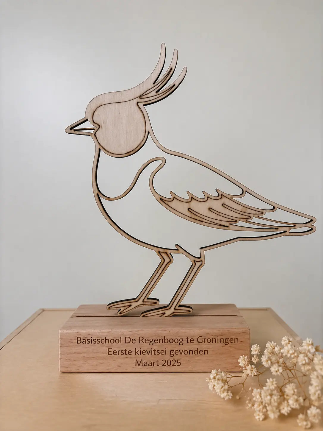 Gepersonaliseerde houten trofee kievit – Eerste kievitsei & bijzondere momenten