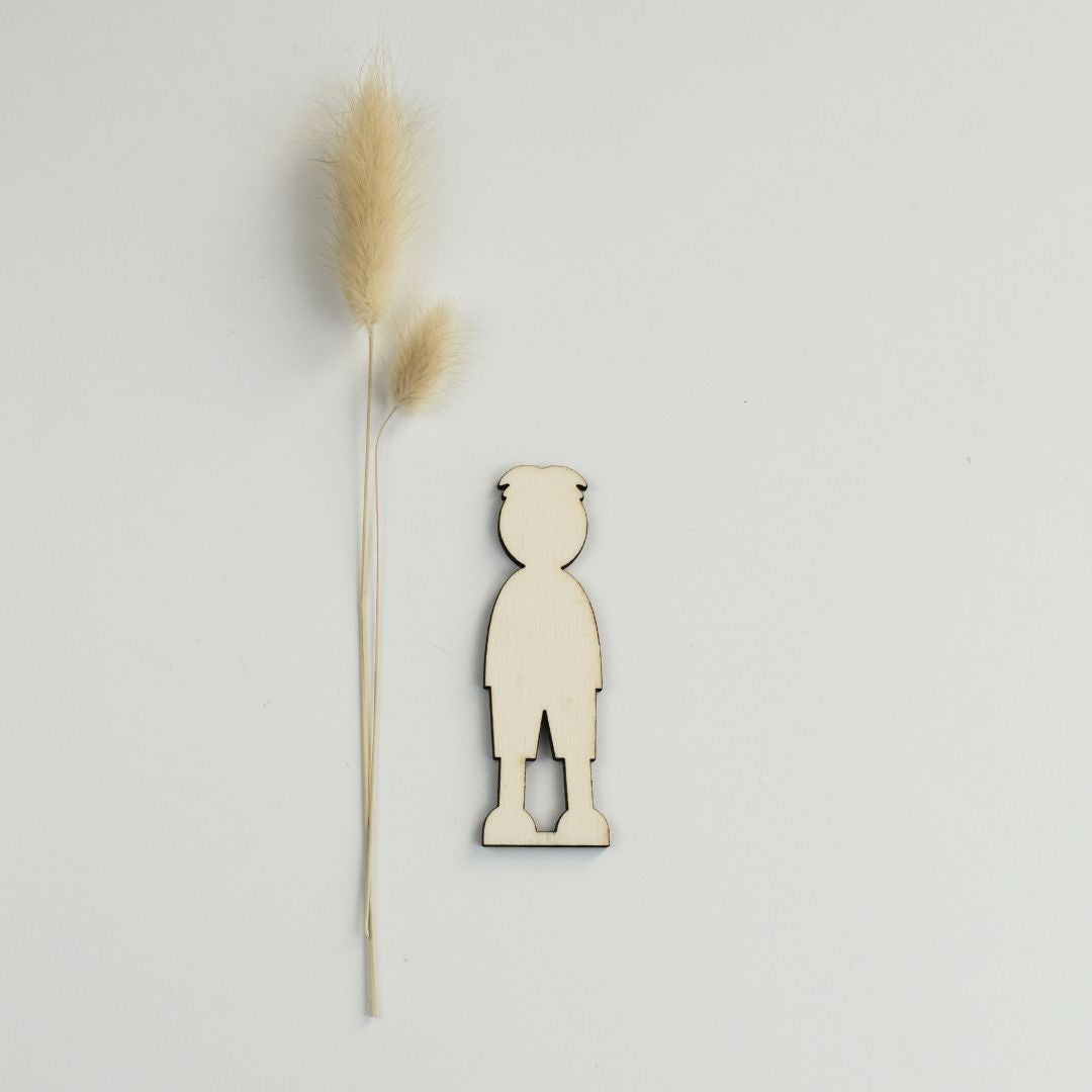 🧒 Poppetje Jongen Groot – Houten Kinderfiguur voor bij het huisje