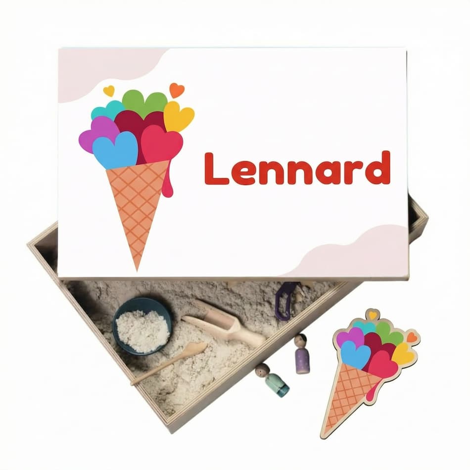 Houten speelbak met deksel hartjes (Lennard)