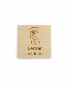 Lenzen uitdoen