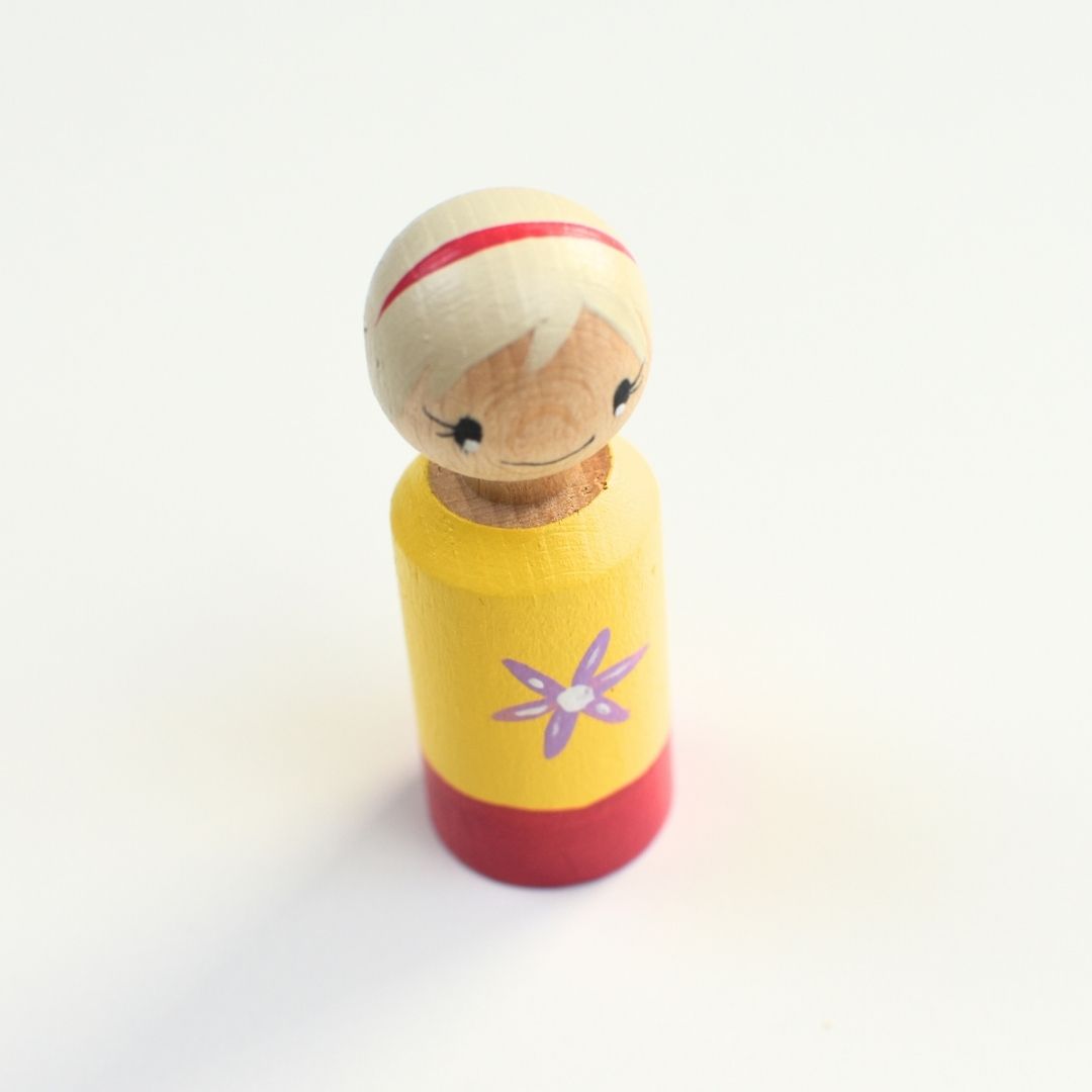 Pegdoll Meisje Geel