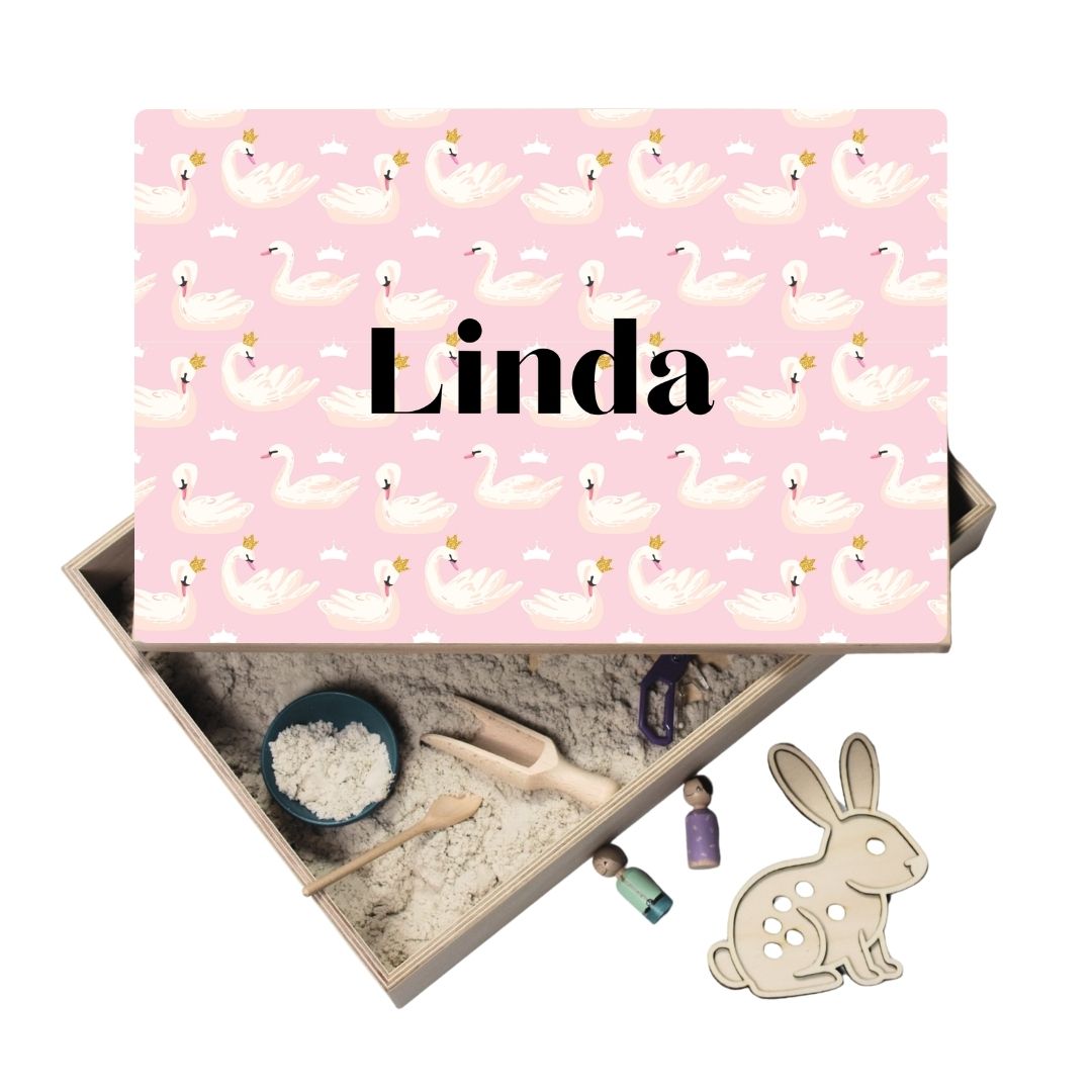 Houten speelbak met deksel Zwanen (Linda)