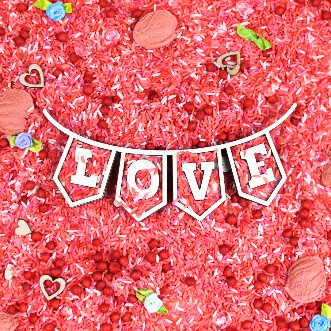 Vulvorm slinger met Love