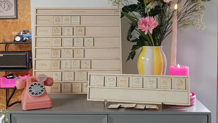 Houten weekplanner zelf samenstellen