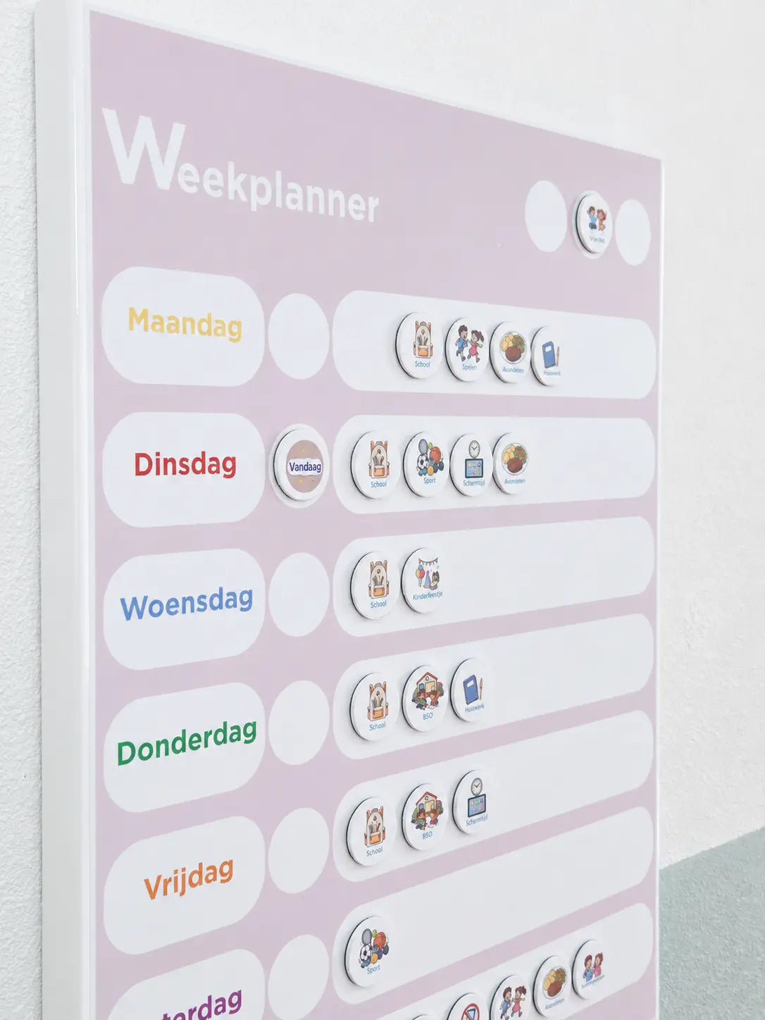 Weekplanner dichterbij. Pictogrammen voor kinderen