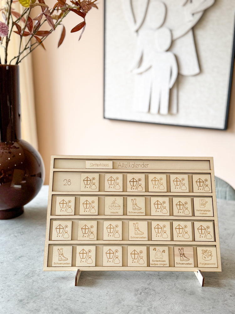 Sinterklaas Aftelkalender Set + pictogrammen + opbergkistje